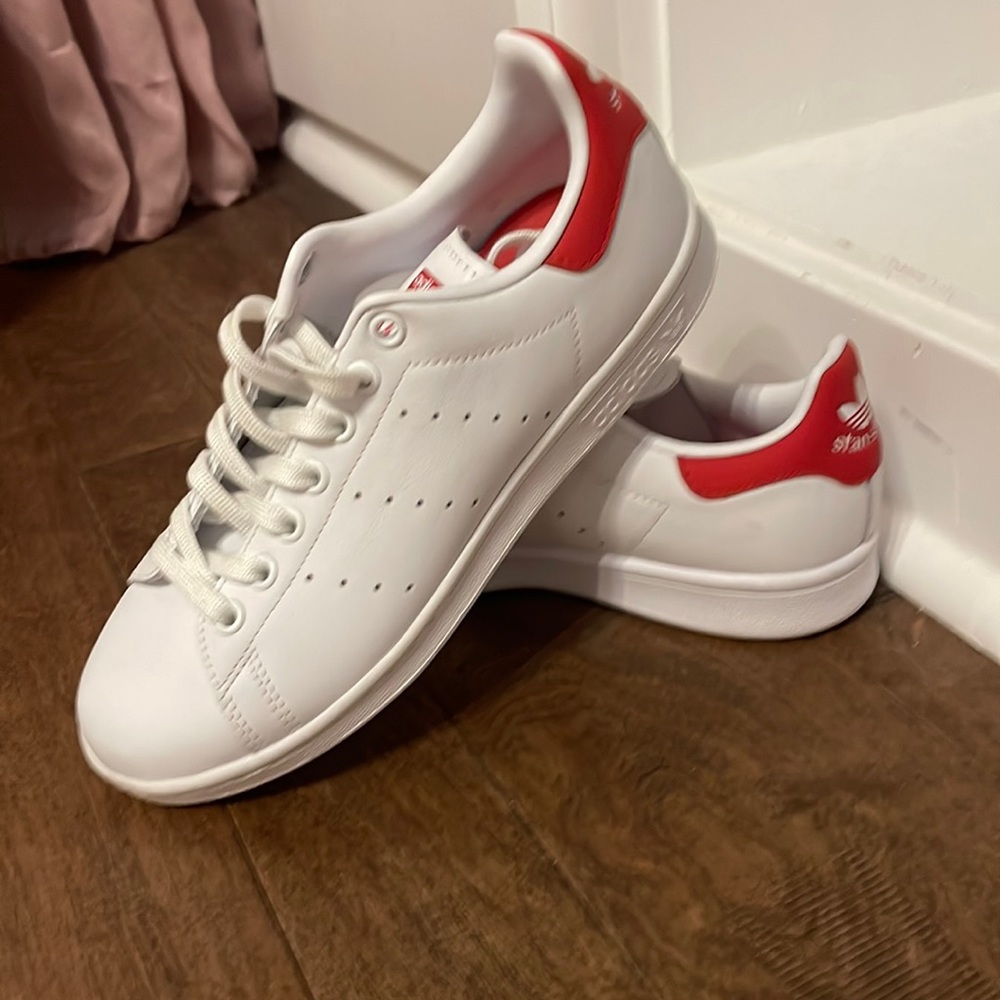 NWOT Stan Smith adidas